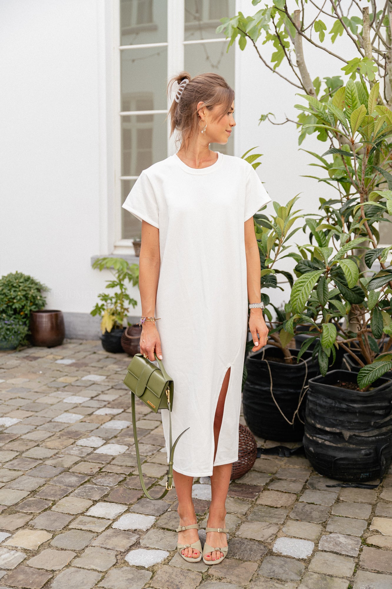 Daphne t-shirt dress white