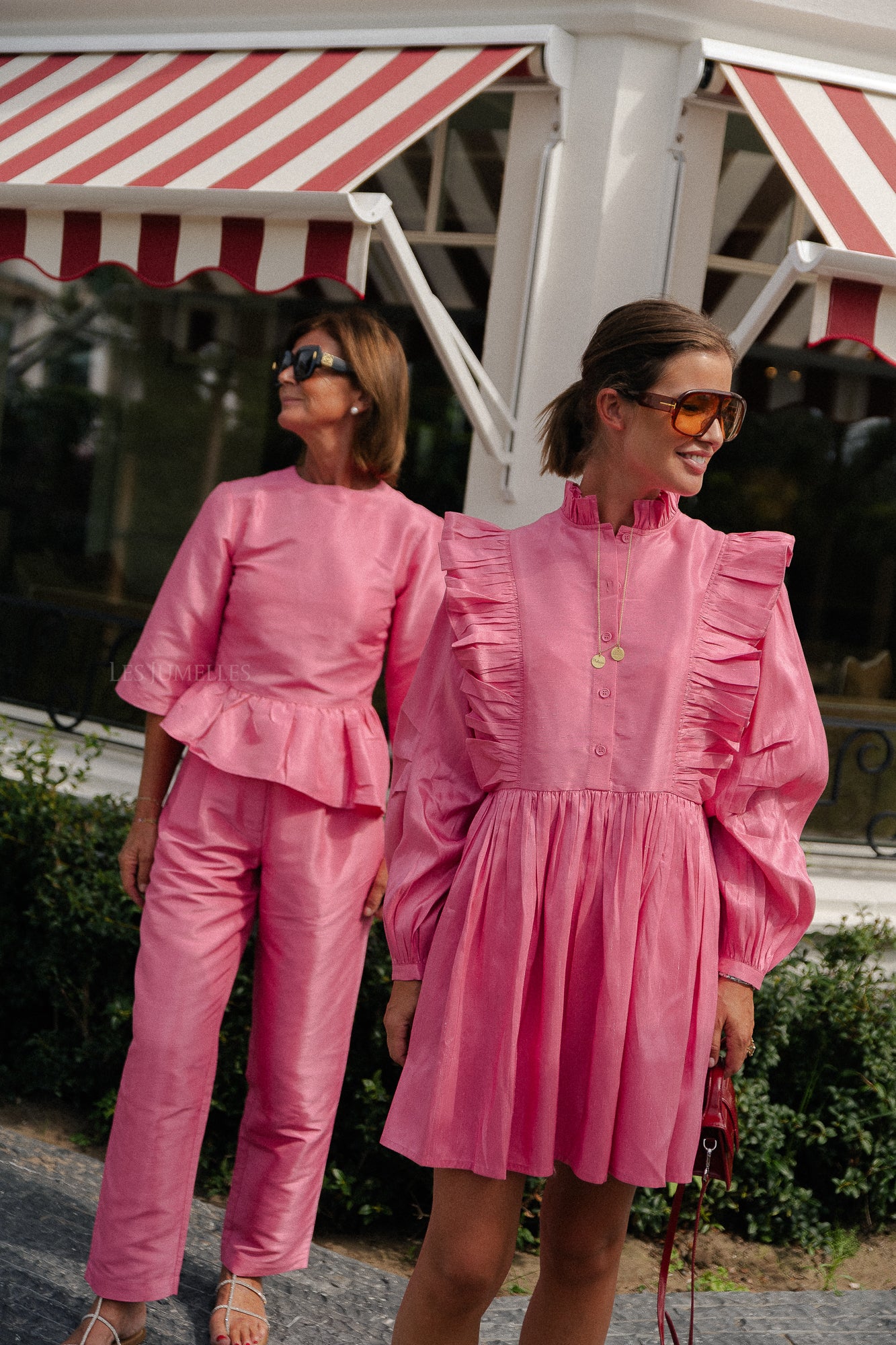 Short dress with ruffles pink