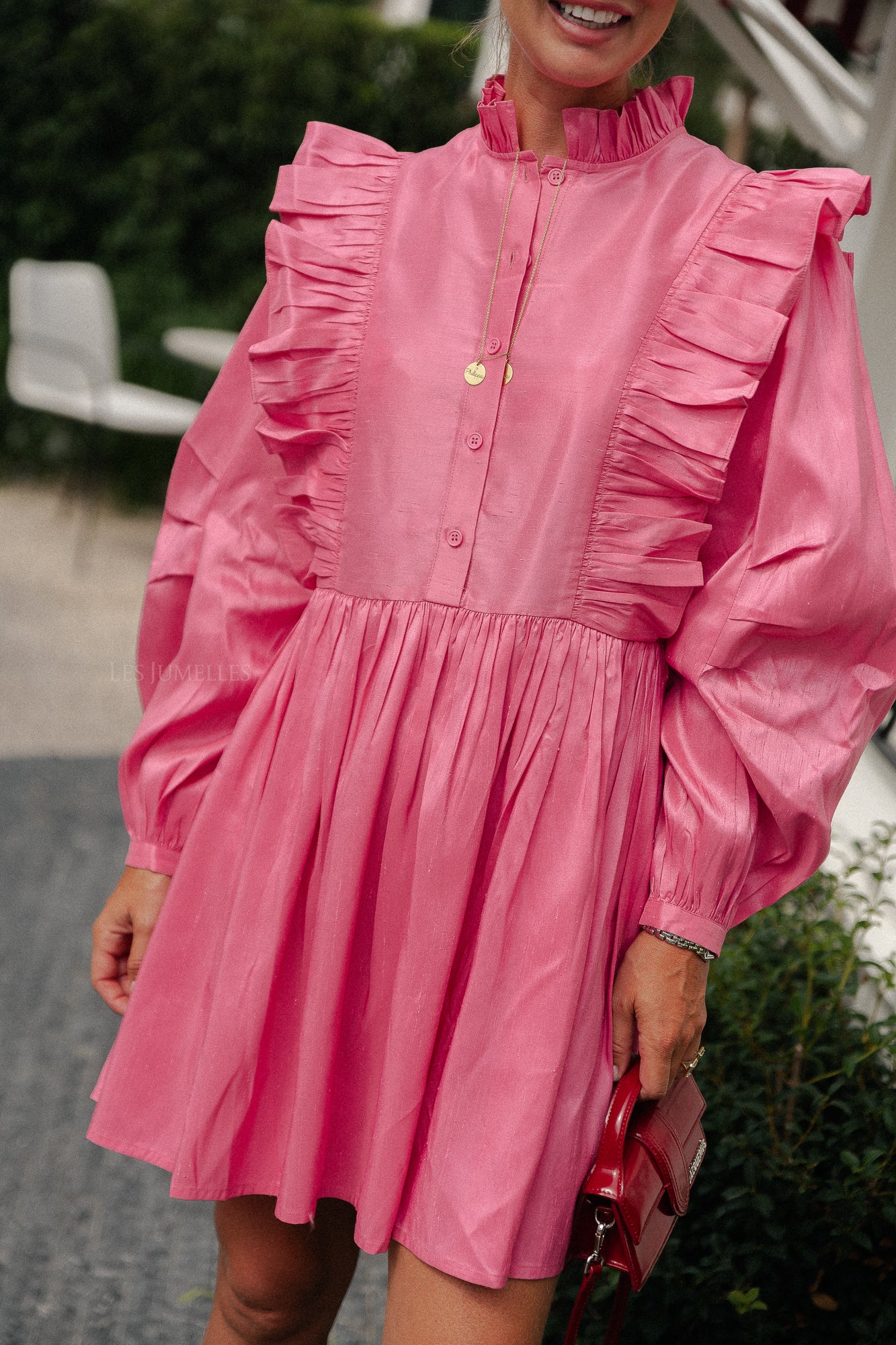 Short dress with ruffles pink