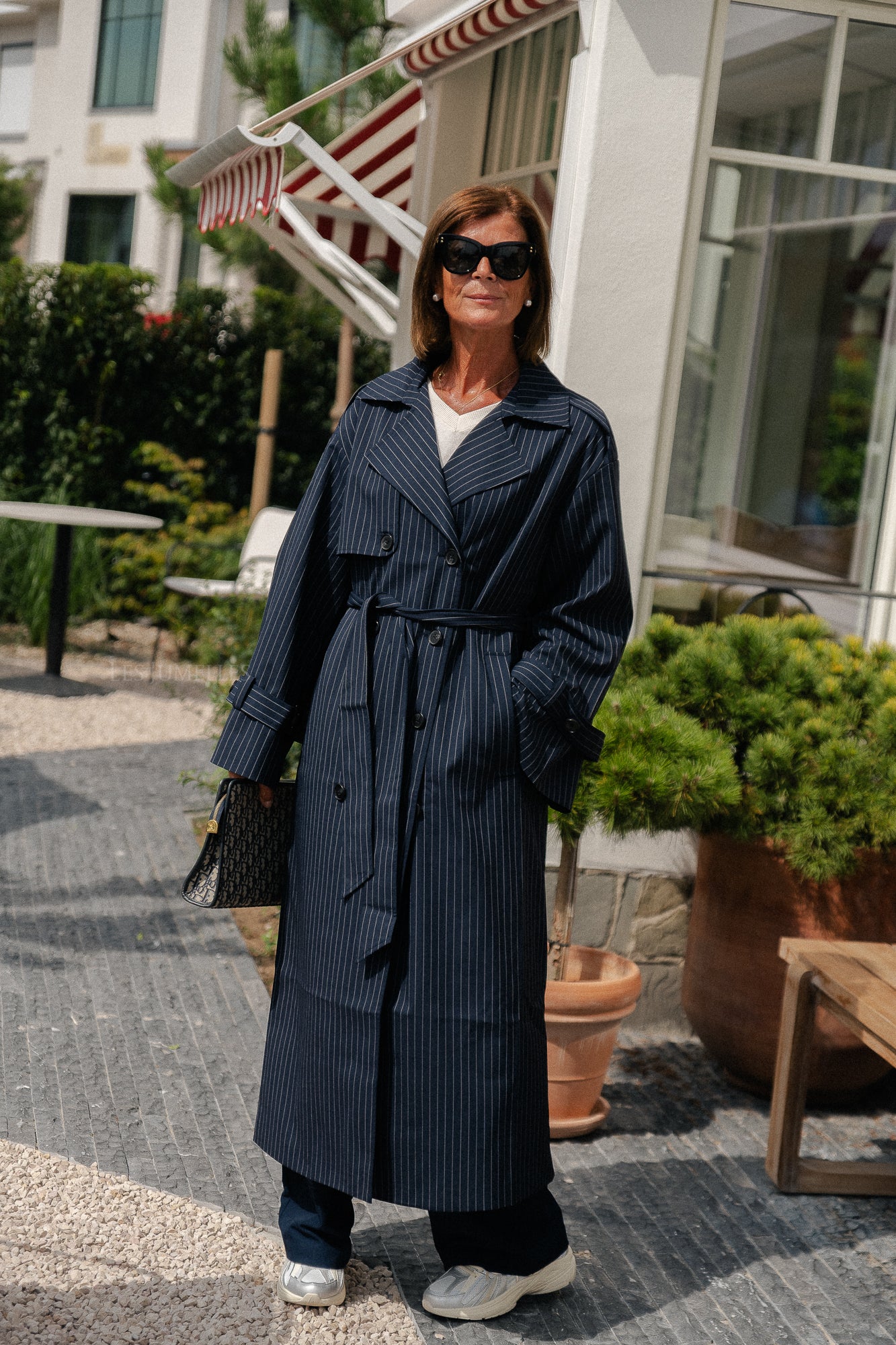 Oversize Birgit trenchcoat navy pinstripe