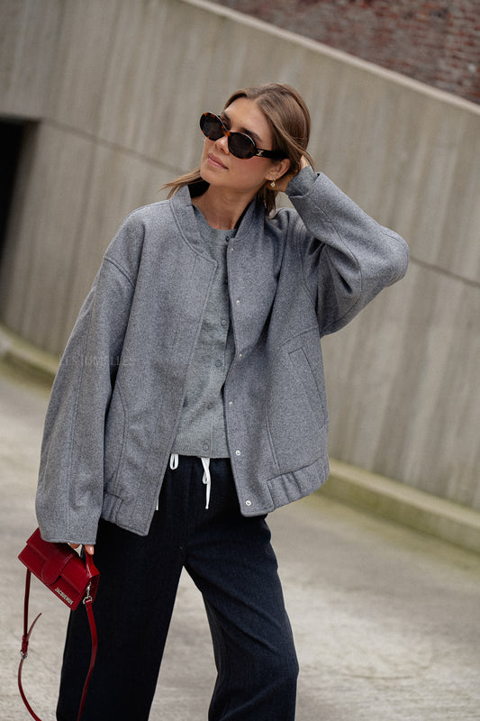 Les Jumelles Oversize Geena bomber jacket grey melange