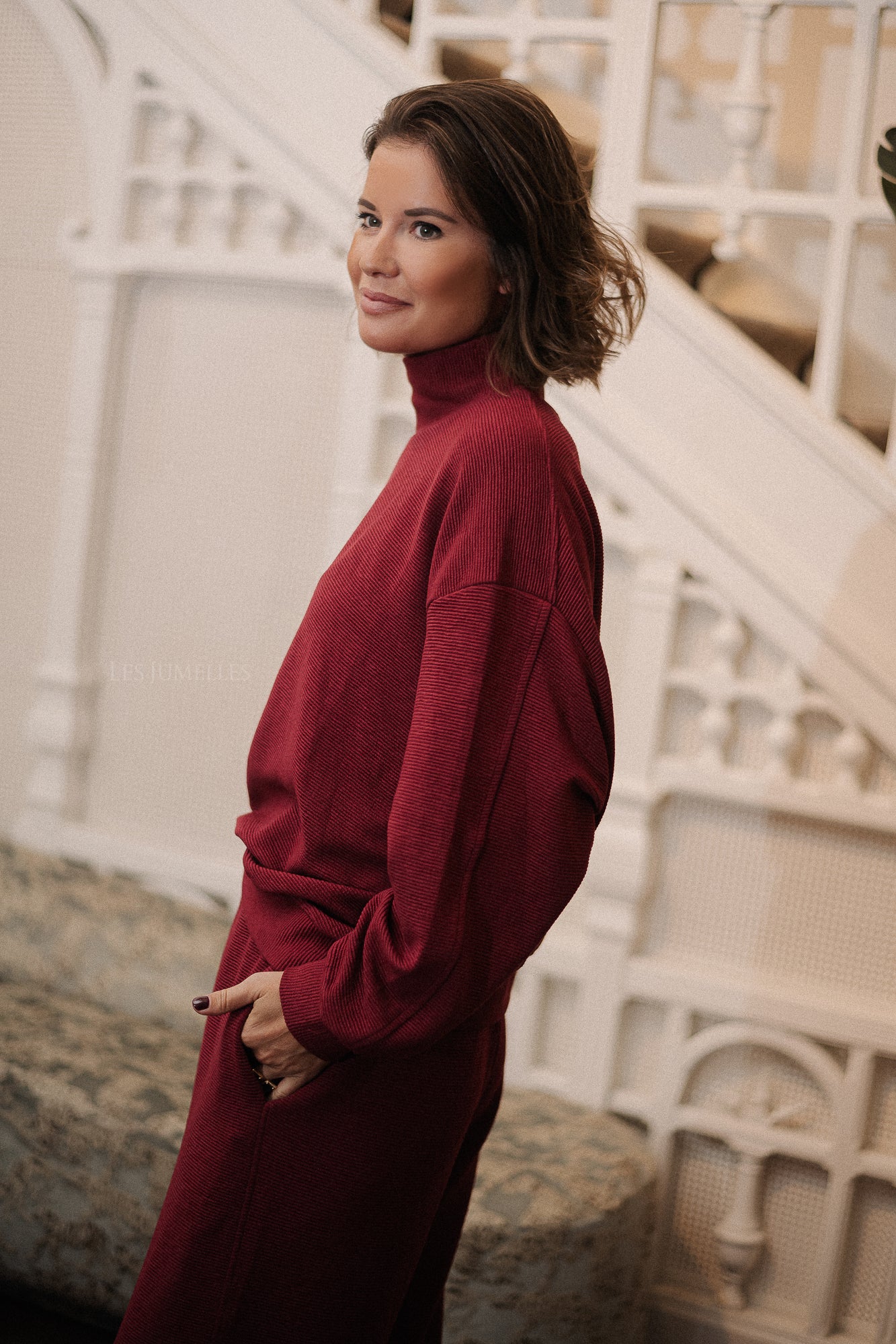 Romy roll neck sweater burgundy