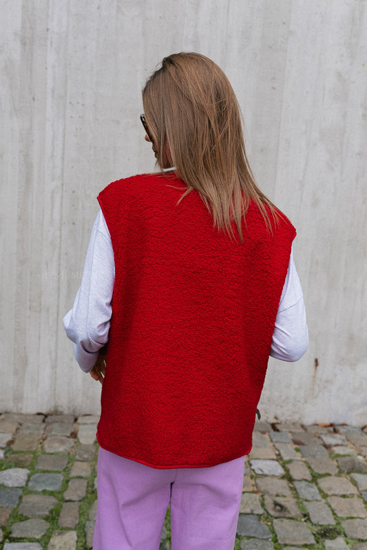 Les Jumelles Caroline waistcoat red