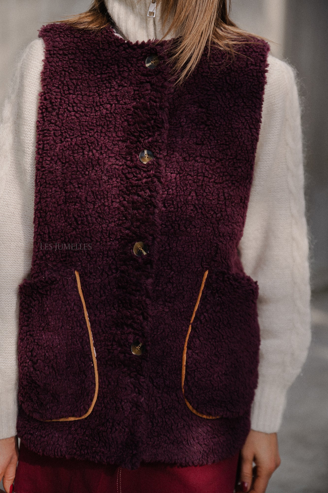 Isla teddy waistcoat plum