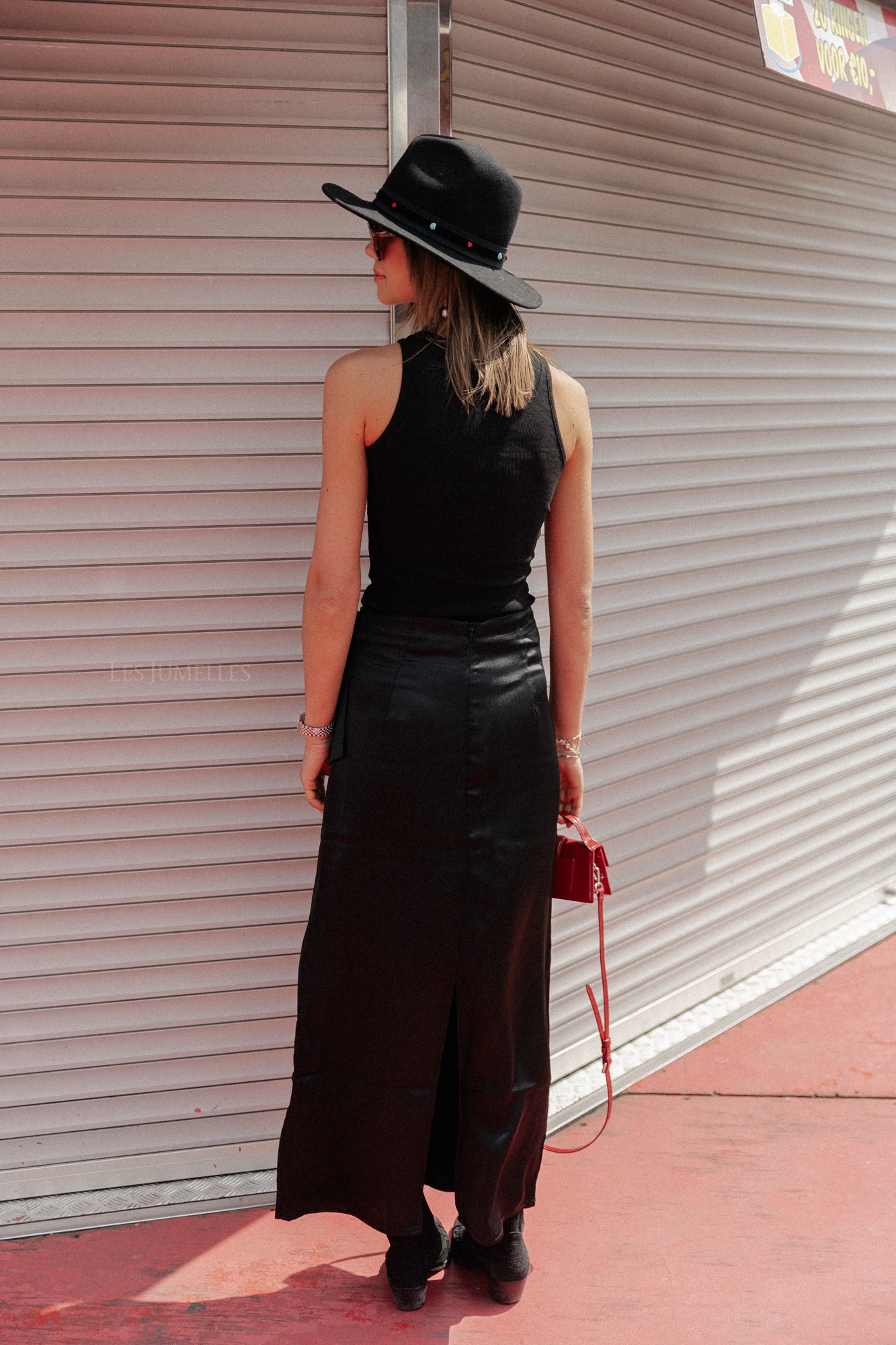 ViNoelle HW long skirt black